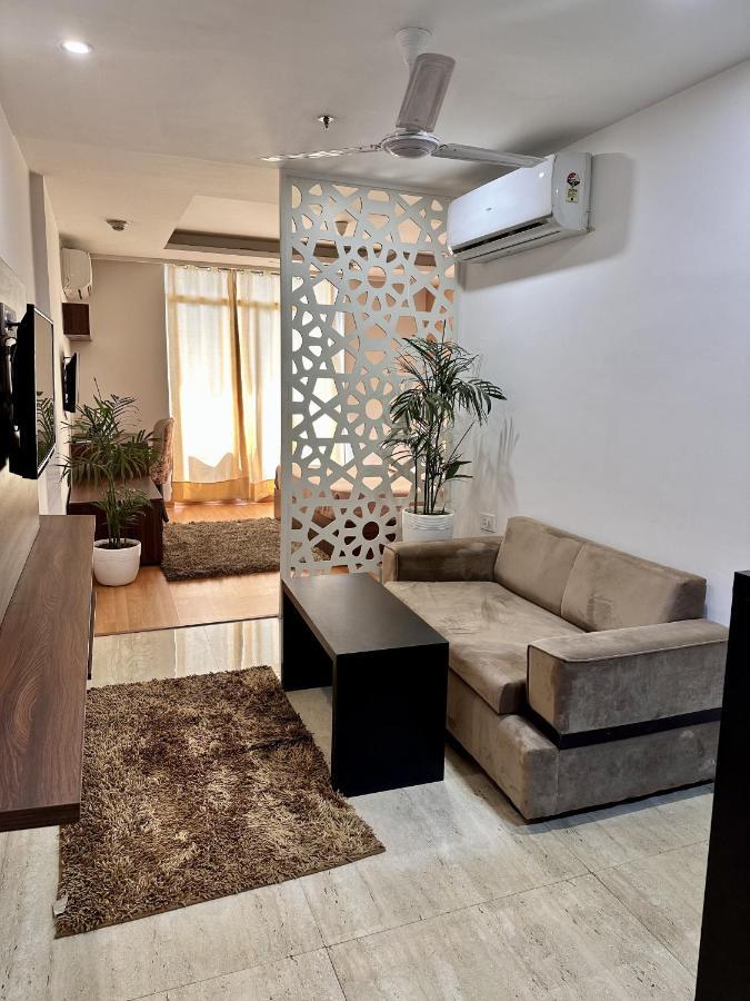 Flamingo Hotel Sector 67 I Studio Rooms I גורגאון מראה חיצוני תמונה